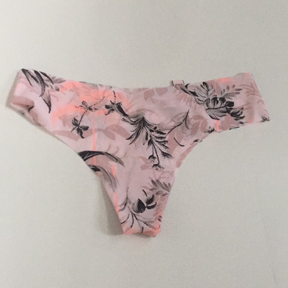 💜5/$25💜 Victoria’s Secret pantie